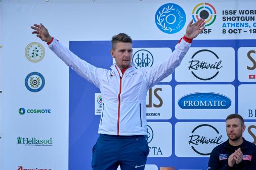 Životní střelba Daniela Korčáka: stříbro z MS věnoval zesnulému trenérovi