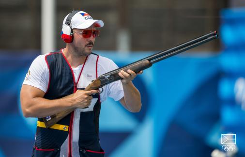 Jakub Tomeček na olympijské kvalifikaci v Paříži: Skvělý začátek, boj pokračuje